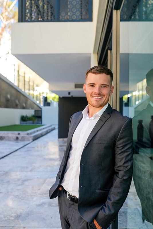 Andreas Matuska präsentiert ein innovatives Framework zur Entwicklung hochkomplexer Business-Ökosysteme, die trotz minimaler Eigenressourcen maximale Marktwirkung entfalten.
